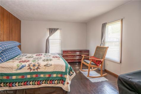 1136 Beardsley Street Akron OH 44301