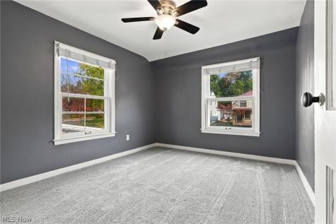 1536 Sunset Avenue Akron OH 44301