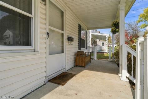 1536 Sunset Avenue Akron OH 44301
