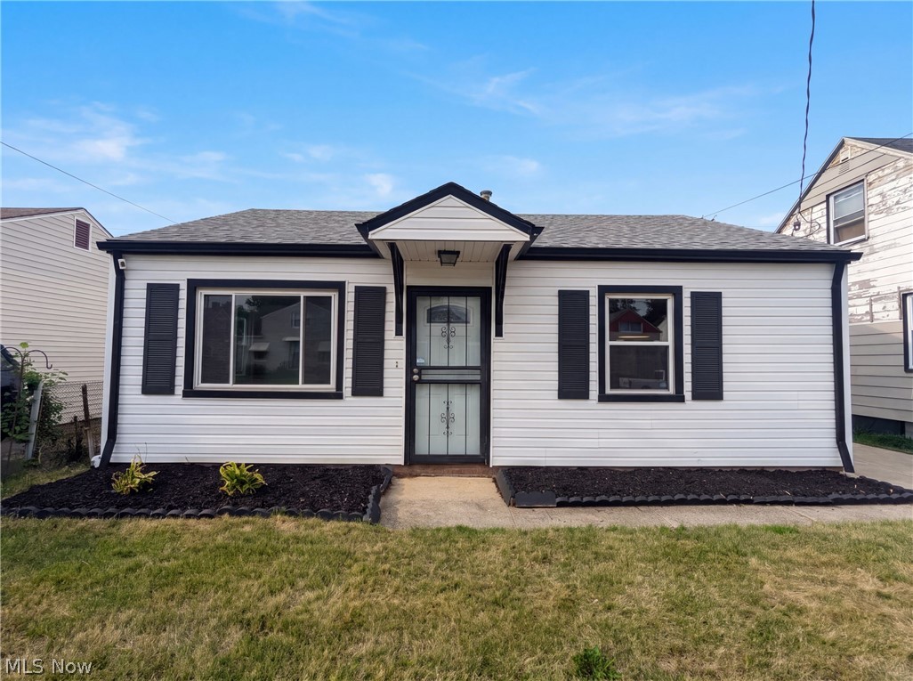 12722 Emery Avenue Cleveland OH 44135