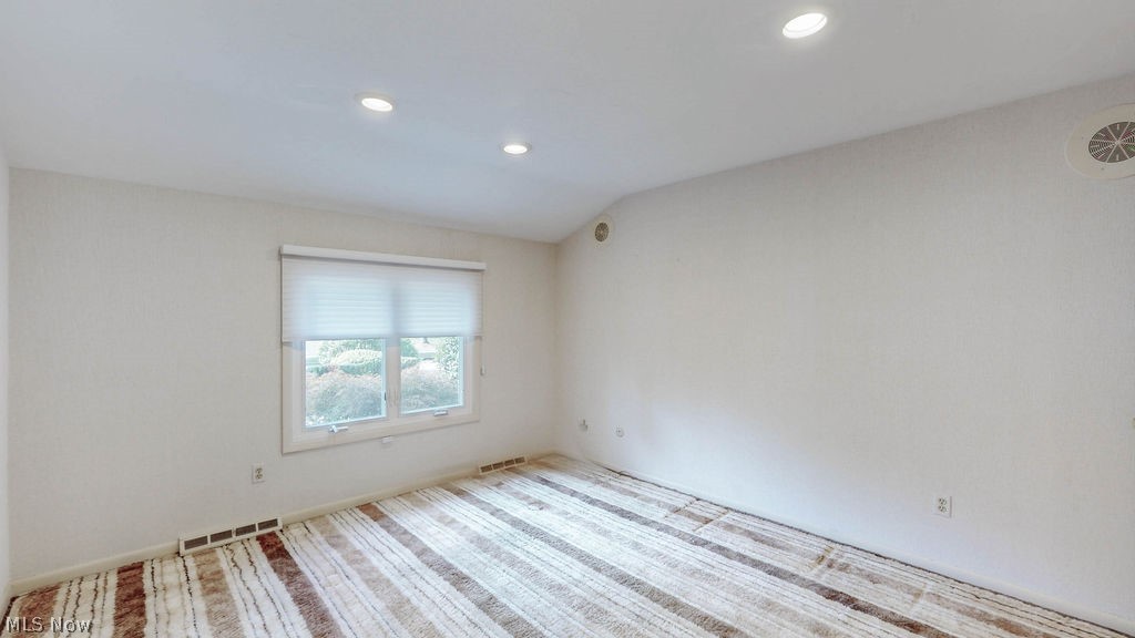 25451 Hilltop Drive Beachwood OH 44122