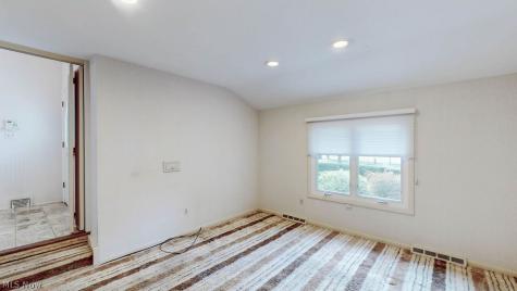 25451 Hilltop Drive Beachwood OH 44122