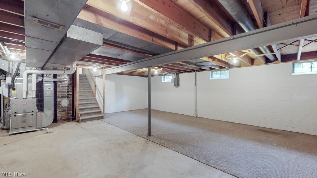 25451 Hilltop Drive Beachwood OH 44122