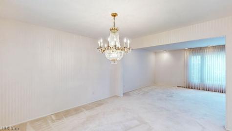 25451 Hilltop Drive Beachwood OH 44122