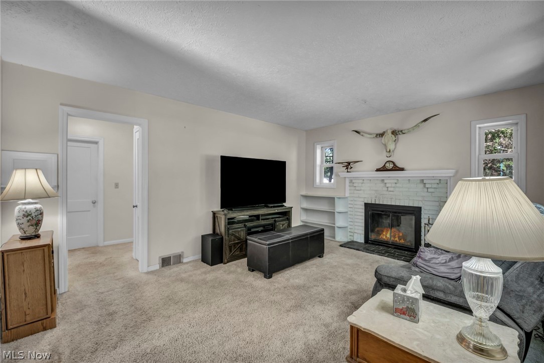 8375 Nowlen Street Mentor OH 44060