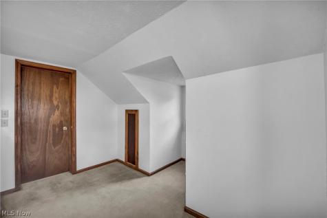 8375 Nowlen Street Mentor OH 44060