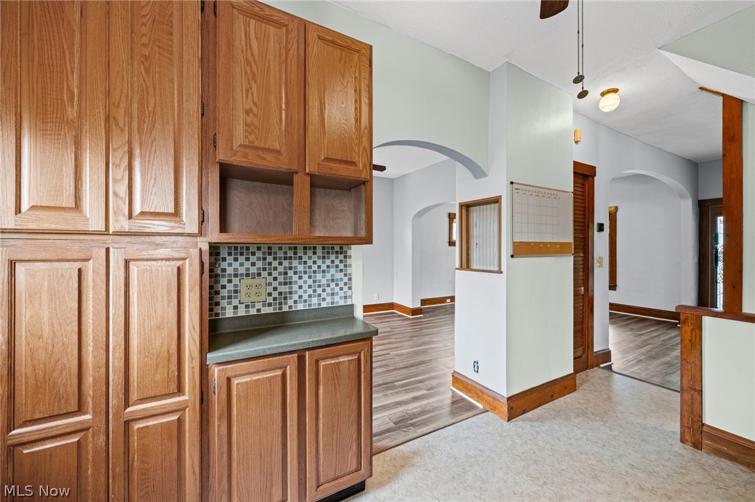 1312 Saint Charles Avenue Lakewood OH 44107