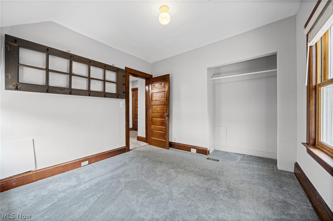 1312 Saint Charles Avenue Lakewood OH 44107