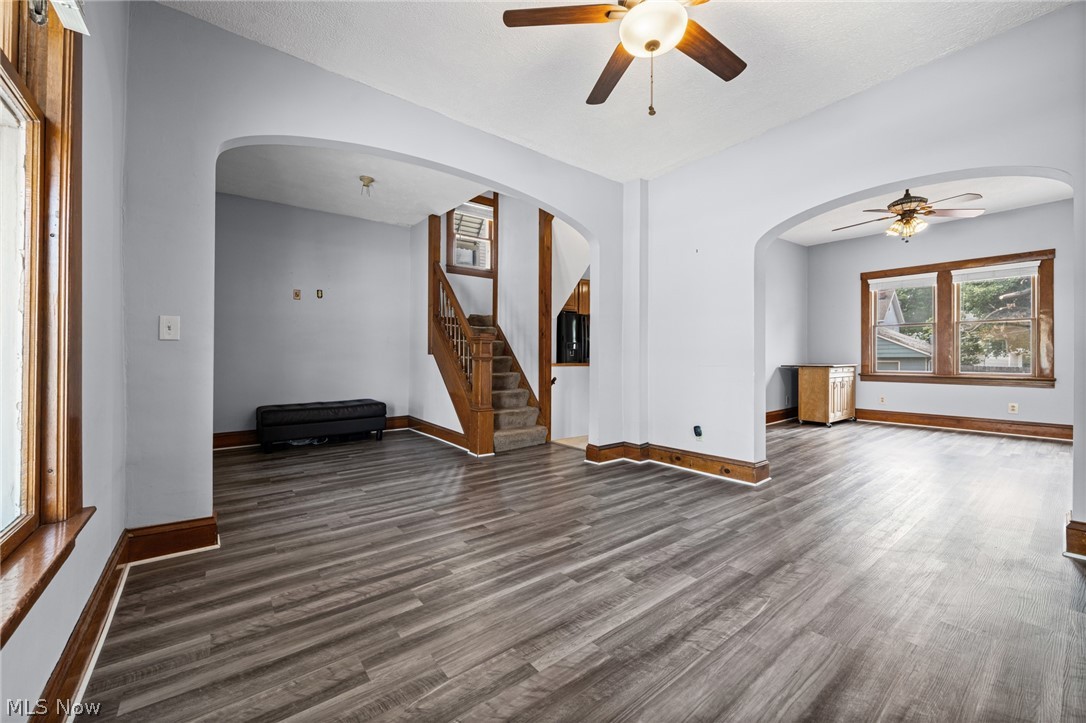 1312 Saint Charles Avenue Lakewood OH 44107