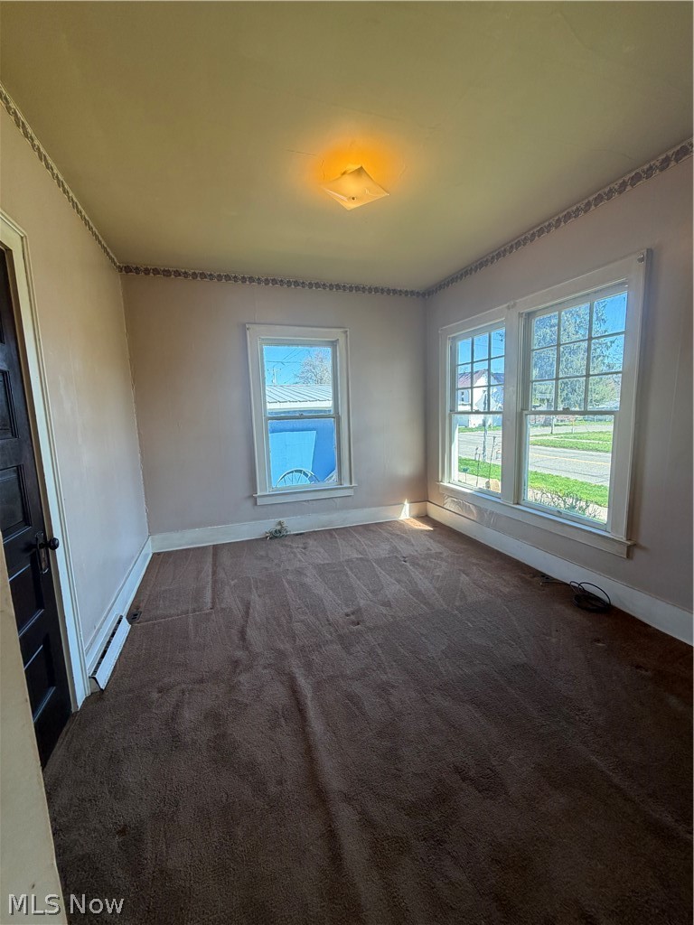 376 E State Street Newcomerstown OH 43832