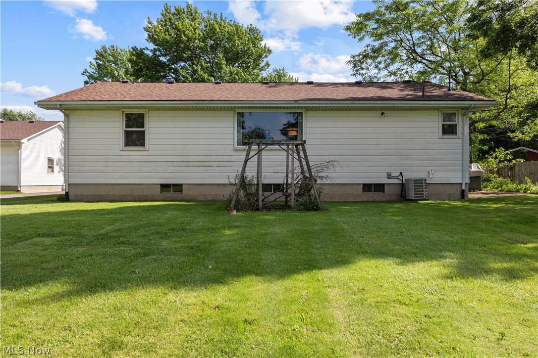 835 Columbia Drive Amherst OH 44001