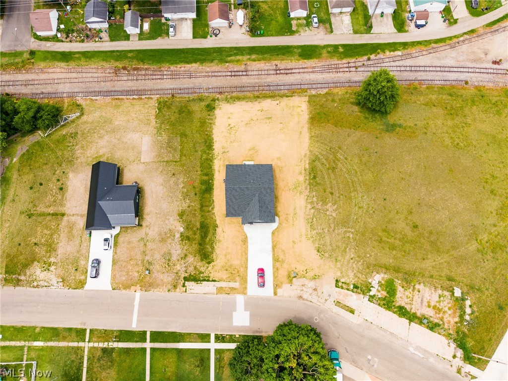 589 S 12th Street Coshocton OH 43812