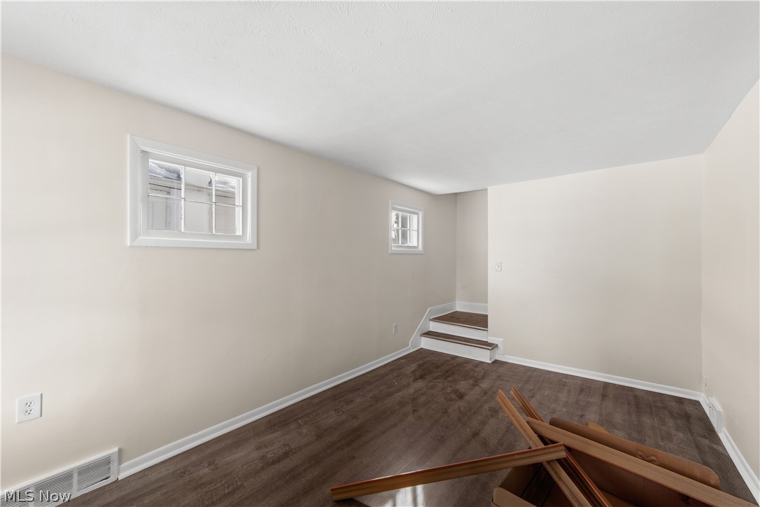 170 E 220th Street Euclid OH 44123