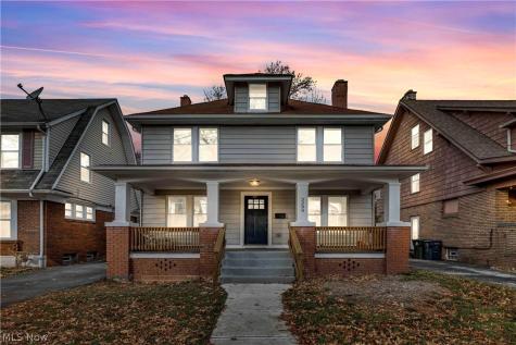 3299 Yorkshire Road Cleveland Heights OH 44118