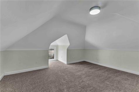 3299 Yorkshire Road Cleveland Heights OH 44118