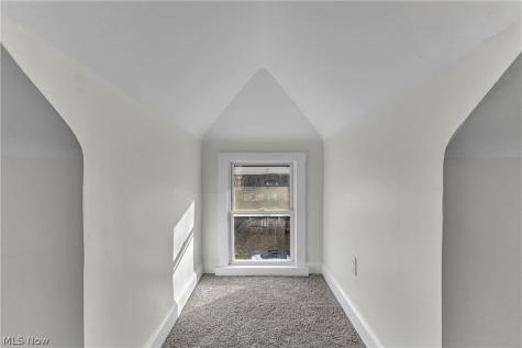 3299 Yorkshire Road Cleveland Heights OH 44118