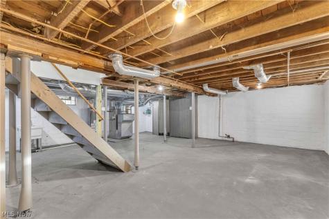 3299 Yorkshire Road Cleveland Heights OH 44118
