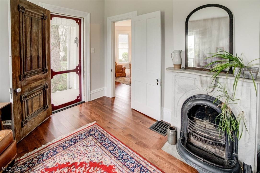 177 S Main Street Chagrin Falls OH 44022