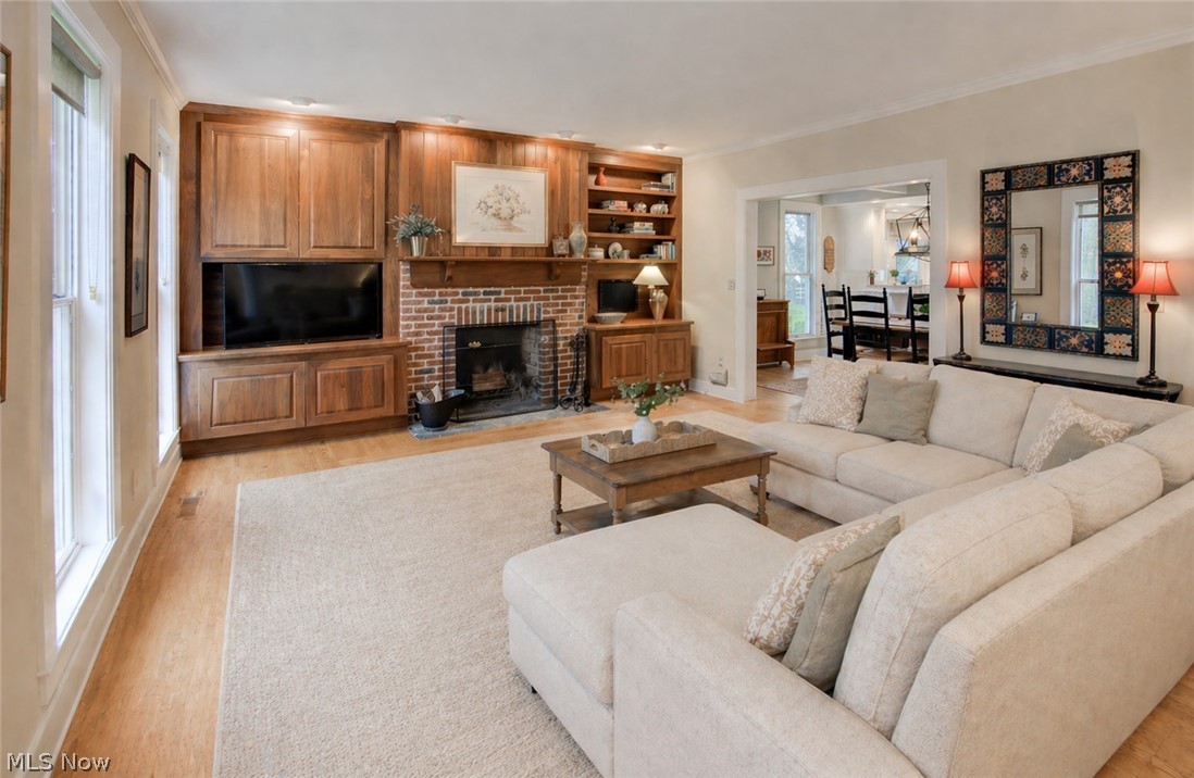 177 S Main Street Chagrin Falls OH 44022