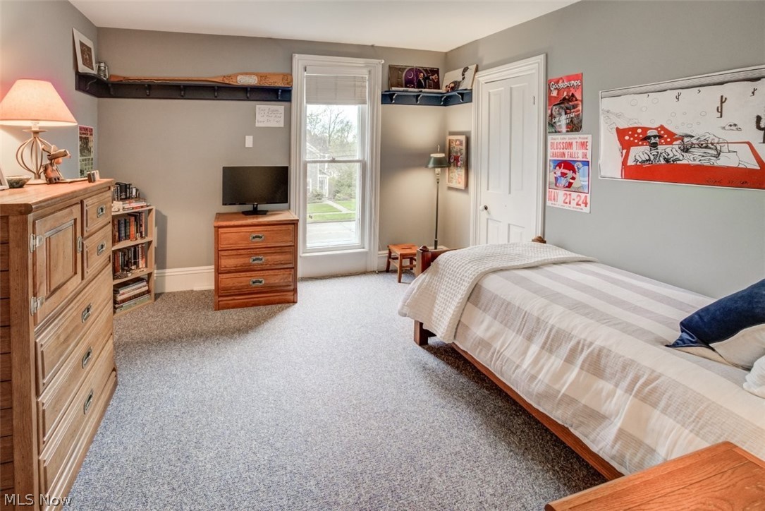 177 S Main Street Chagrin Falls OH 44022