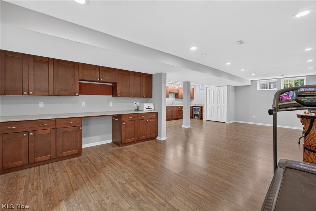 143 Heartland Circle Hinckley OH 44233