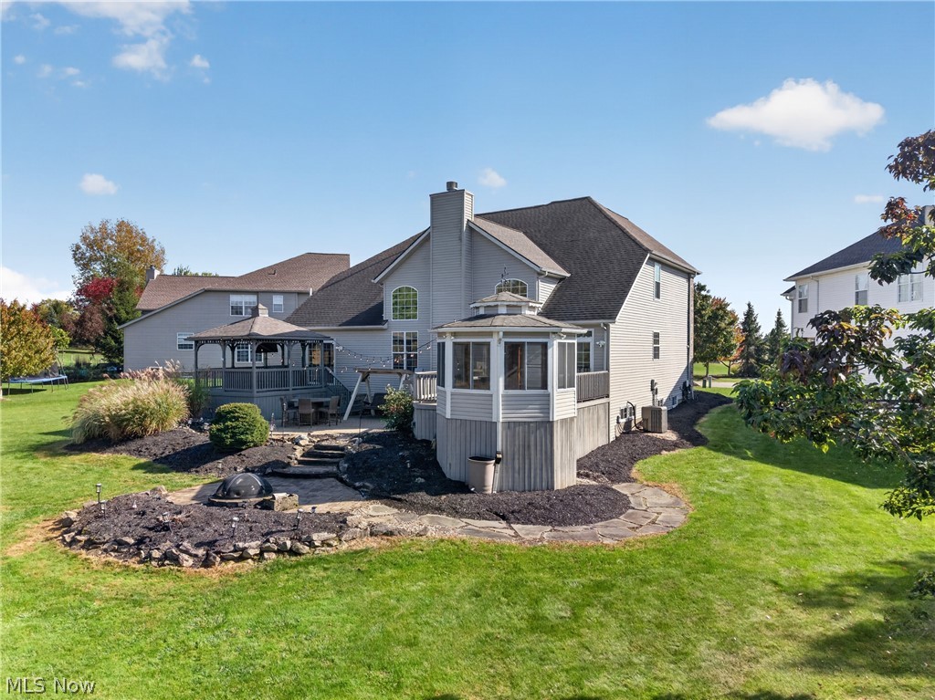 143 Heartland Circle Hinckley OH 44233