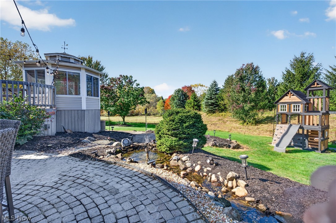 143 Heartland Circle Hinckley OH 44233