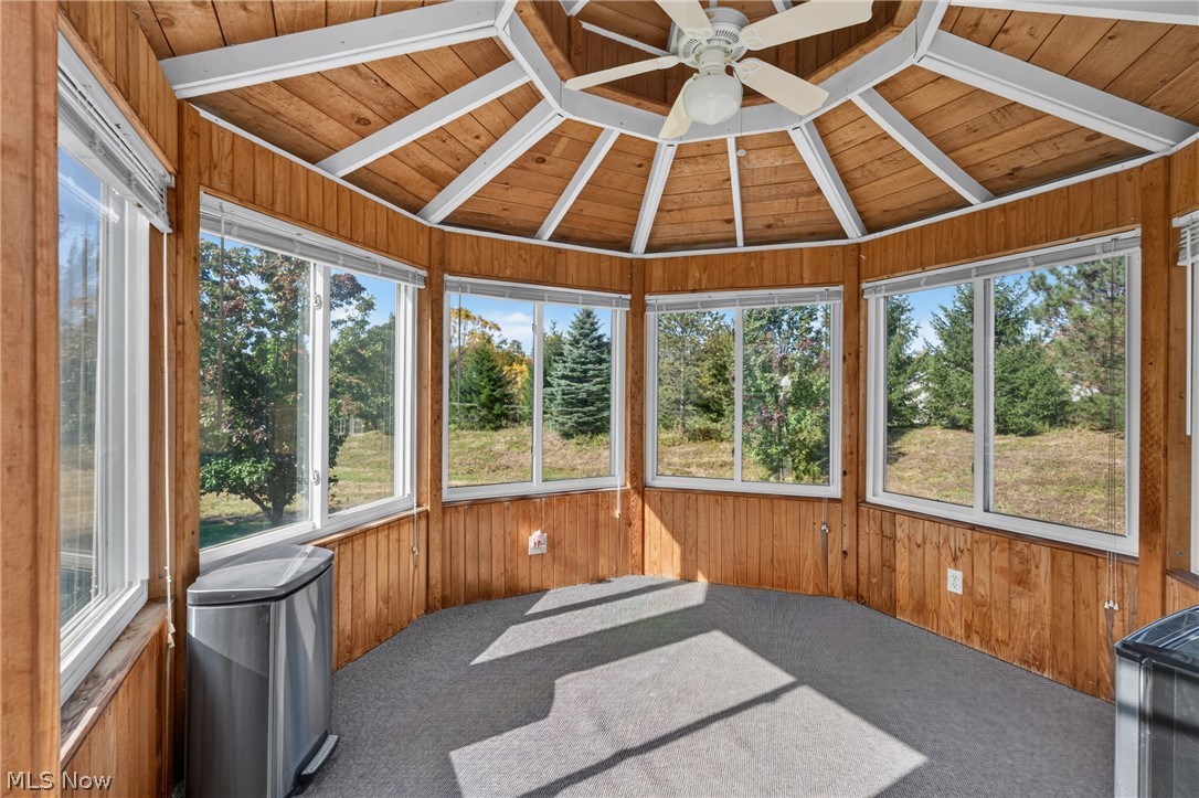 143 Heartland Circle Hinckley OH 44233