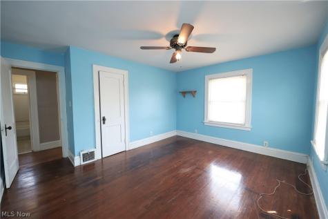 4808 Ira Avenue Cleveland OH 44144