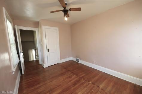 4808 Ira Avenue Cleveland OH 44144