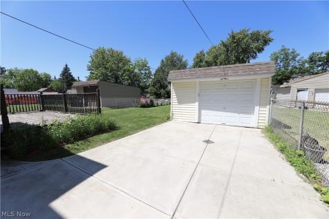 4808 Ira Avenue Cleveland OH 44144