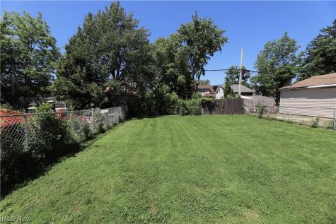 4808 Ira Avenue Cleveland OH 44144