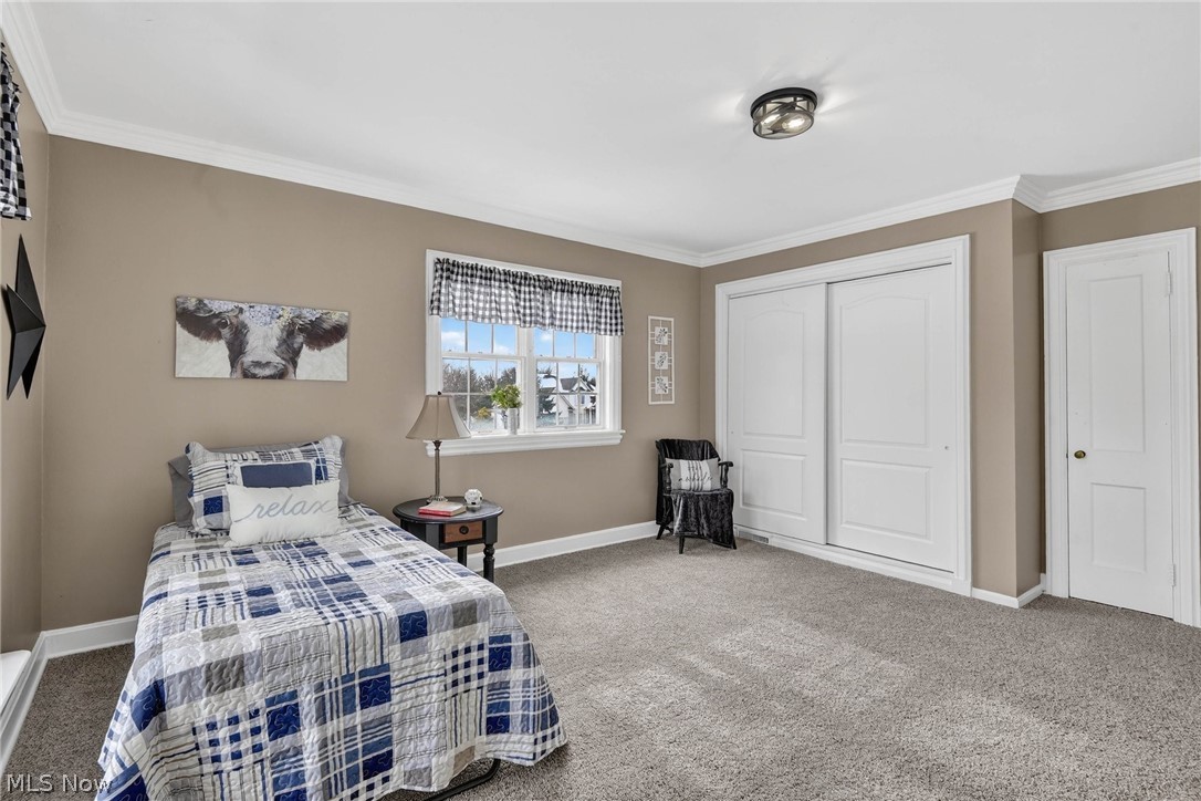 9461 Whalers Cove Mentor OH 44060