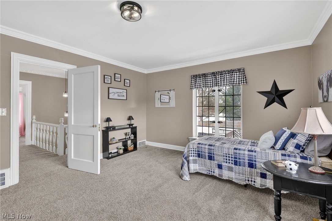 9461 Whalers Cove Mentor OH 44060