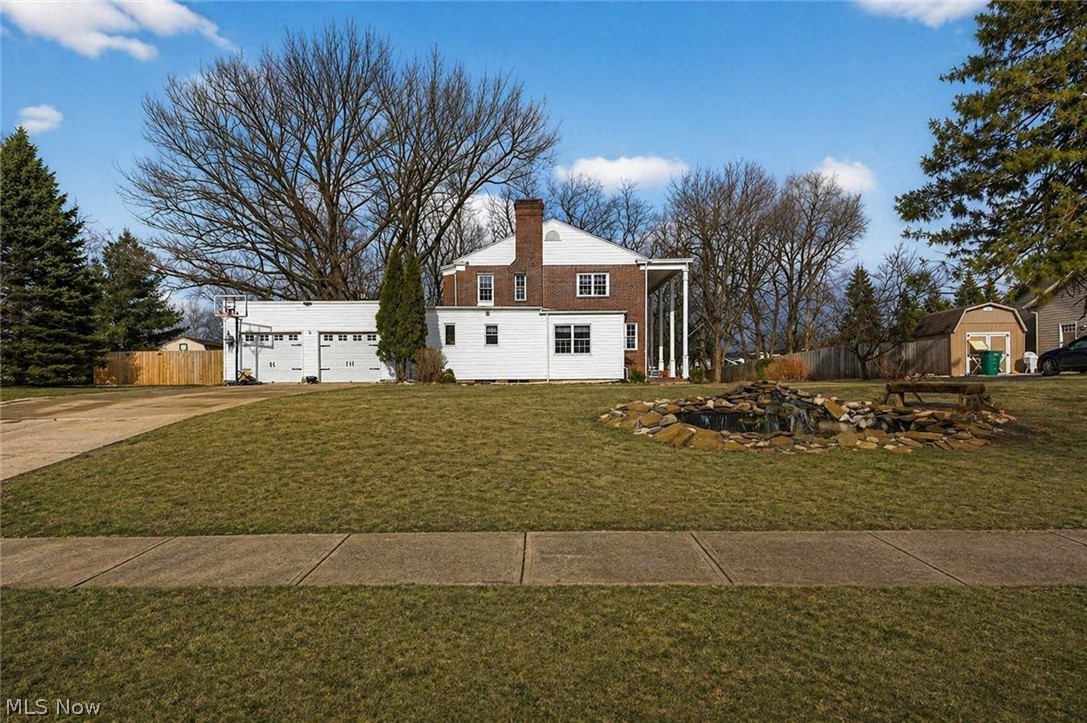 9461 Whalers Cove Mentor OH 44060