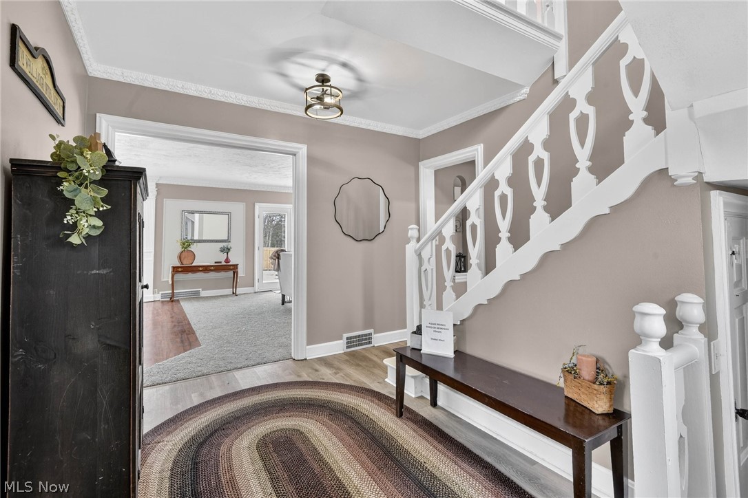 9461 Whalers Cove Mentor OH 44060