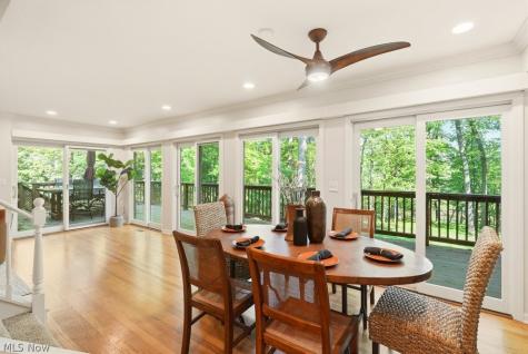 881 Gaylord Grove Road Cuyahoga Falls OH 44221