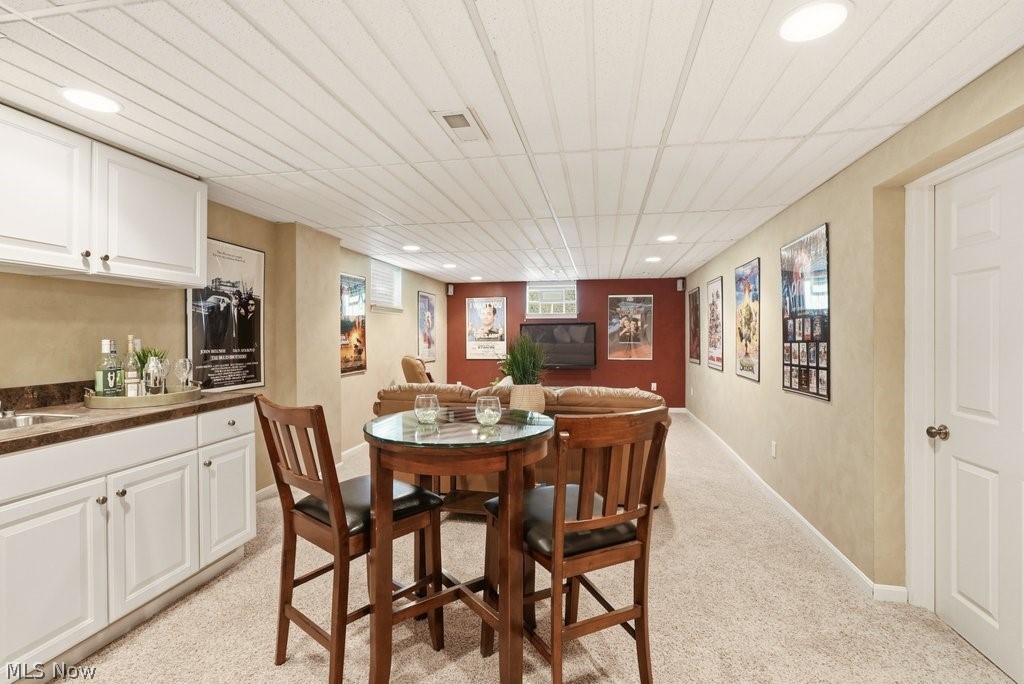 881 Gaylord Grove Road Cuyahoga Falls OH 44221