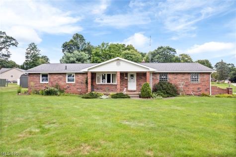 5059 Broadview Street NE Louisville OH 44641