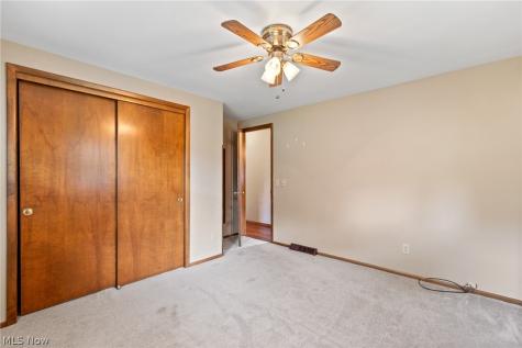 5059 Broadview Street NE Louisville OH 44641