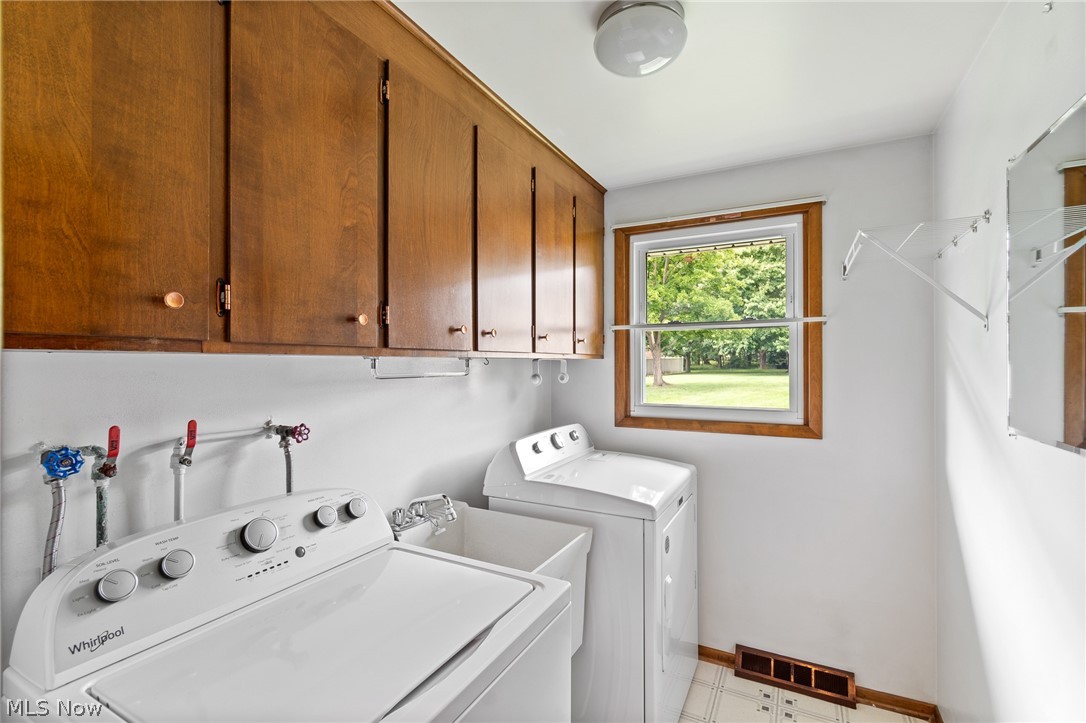 5059 Broadview Street NE Louisville OH 44641