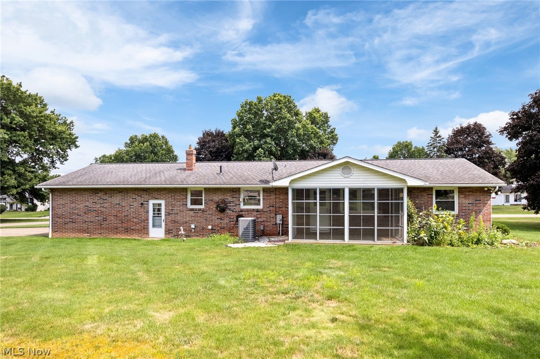 5059 Broadview Street NE Louisville OH 44641