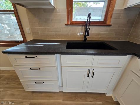 28532 Lake Shore Boulevard Willowick OH 44095