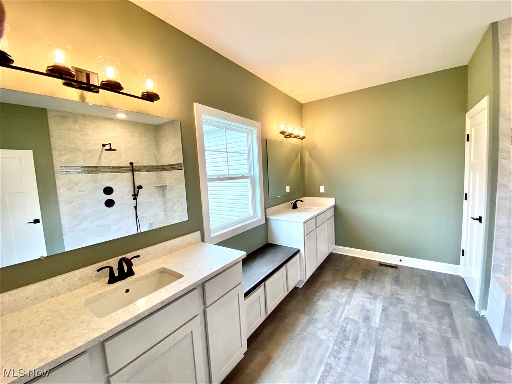 2693 Ledgestone Drive NW Uniontown OH 44685