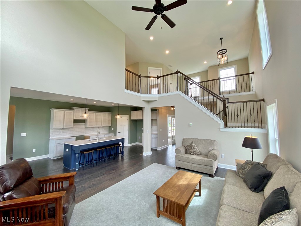 2693 Ledgestone Drive NW Uniontown OH 44685