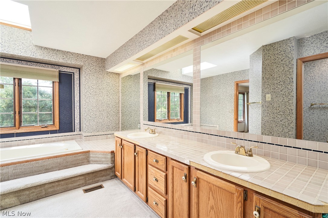 4350 Bramble Drive Copley OH 44321