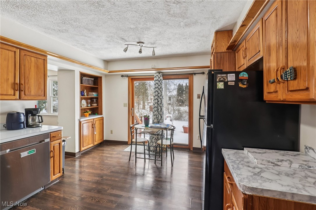 34465 Heatherwood Avenue Avon OH 44011