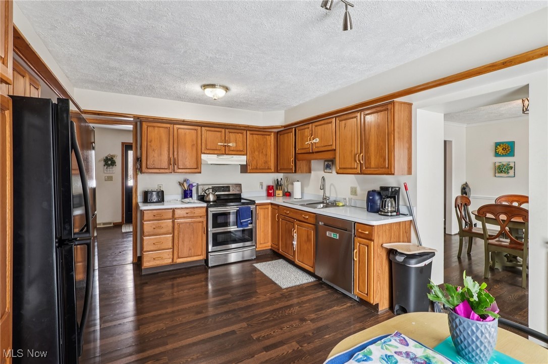 34465 Heatherwood Avenue Avon OH 44011