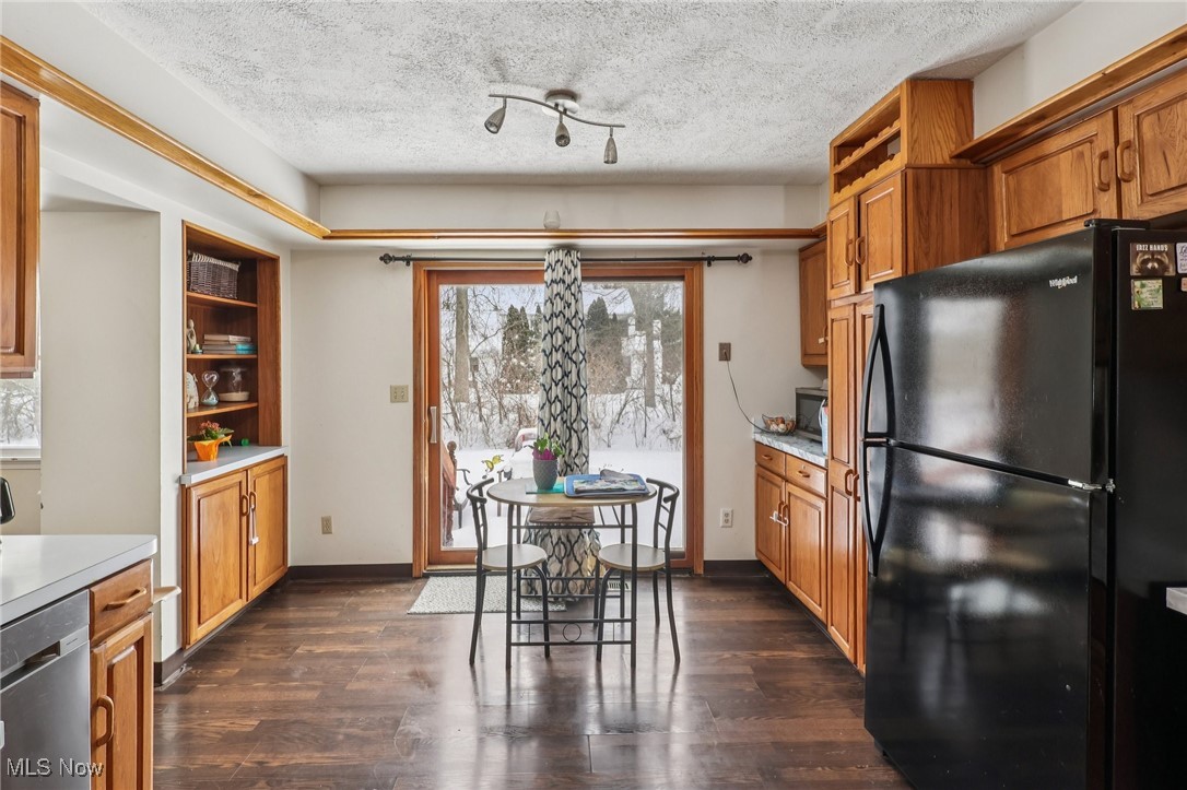 34465 Heatherwood Avenue Avon OH 44011