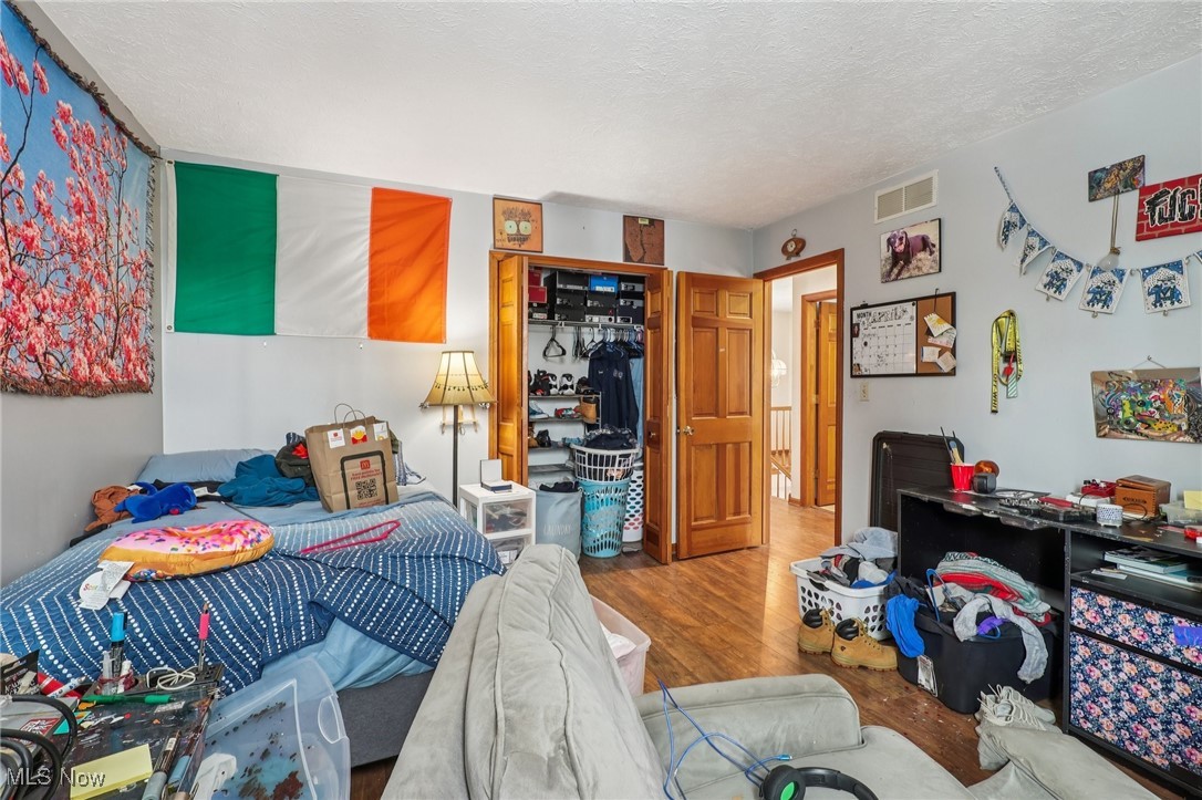 34465 Heatherwood Avenue Avon OH 44011